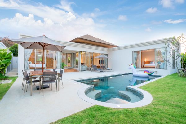 Concrete Pool Installation