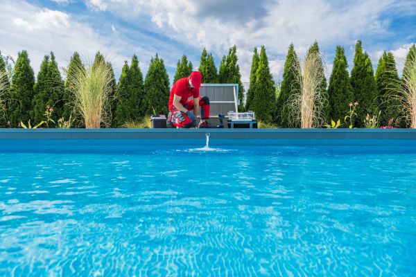 Commercial Pool Cleaning