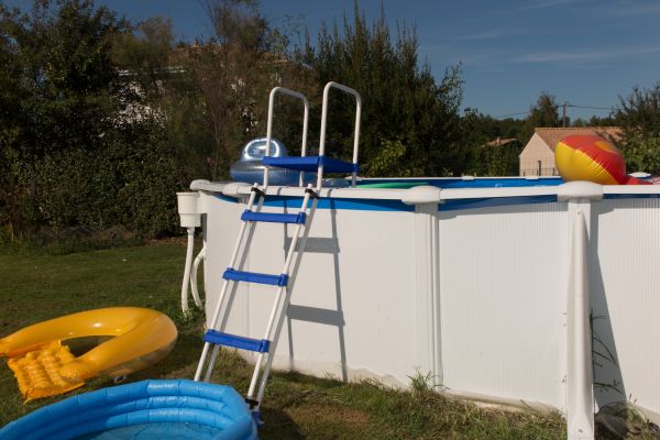 Above Ground Pool Leak Repair