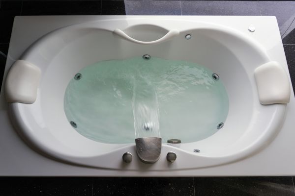 Jetted Tub Cleaning