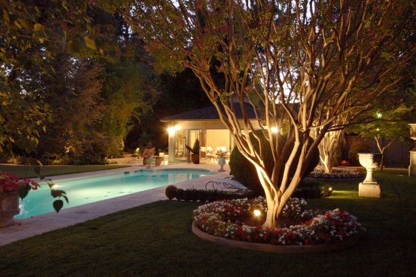 Pool Landscape Lighting