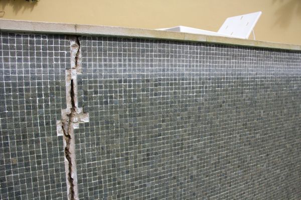 Pool Leak Sealing